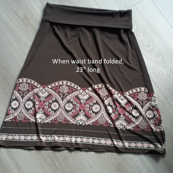 Max Studio skirt - Picture 2 of 6